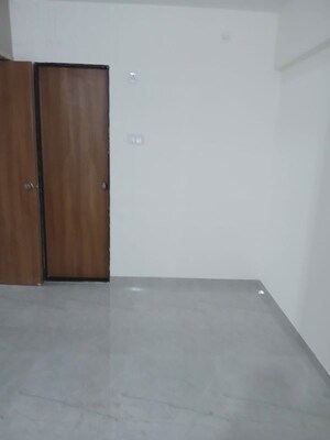 Room in 2 BHK Apartment at Shriram Nysa, Dhanori – for Rent