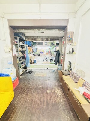  Shop For Rent in Mulund West