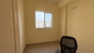 Room in 2 BHK Apartment at Paras Tierea, Sector 137 – for Rent