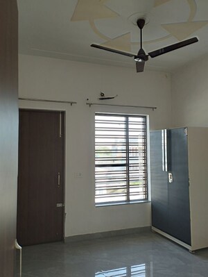 Room in 4 BHK Independent House at Sector 19 – for Sale