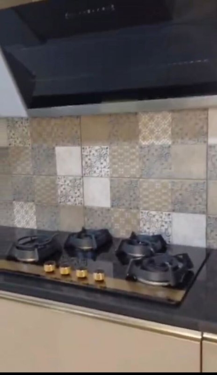 Kitchen, prestige-park-square 3.5 Bedroom 1970 Sq.Ft. Apartment In Bannerghatta Road Bangalore 10491398