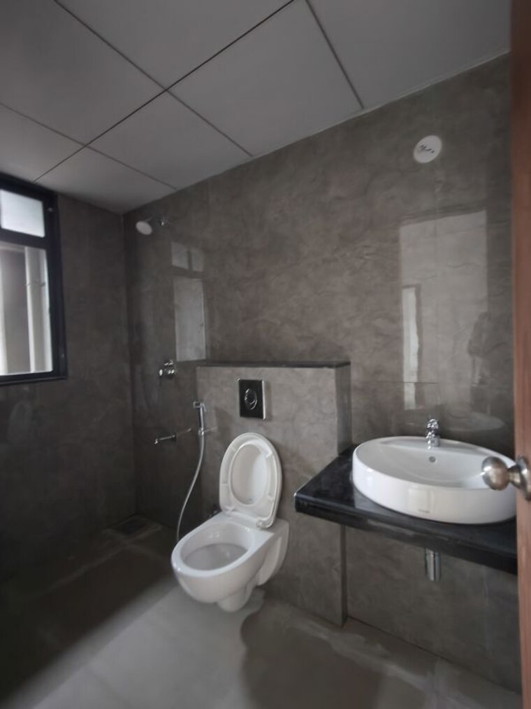 Bathroom, gagan-klara 2 Bedroom 1200 Sq.Ft. Apartment In Balewadi Pune 10491604