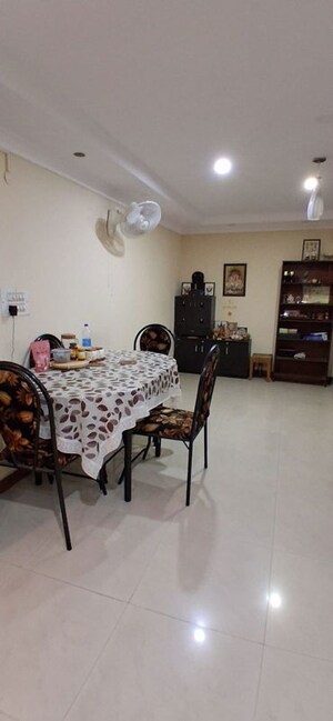 Dining area in 3 BHK Apartment at Banjara Summit, Frazer Town – for Sale