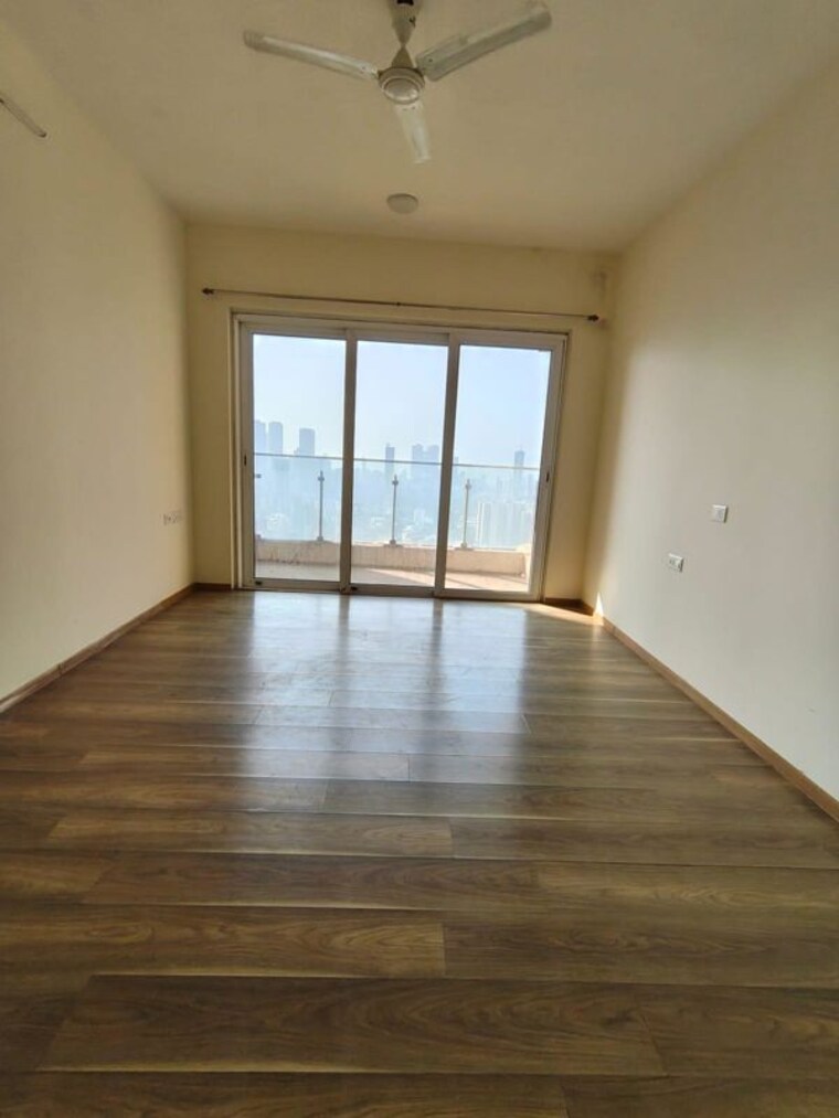 Room, l-t-crescent-bay-t2 3 Bedroom 1900 Sq.Ft. Apartment In Parel Mumbai 10491654