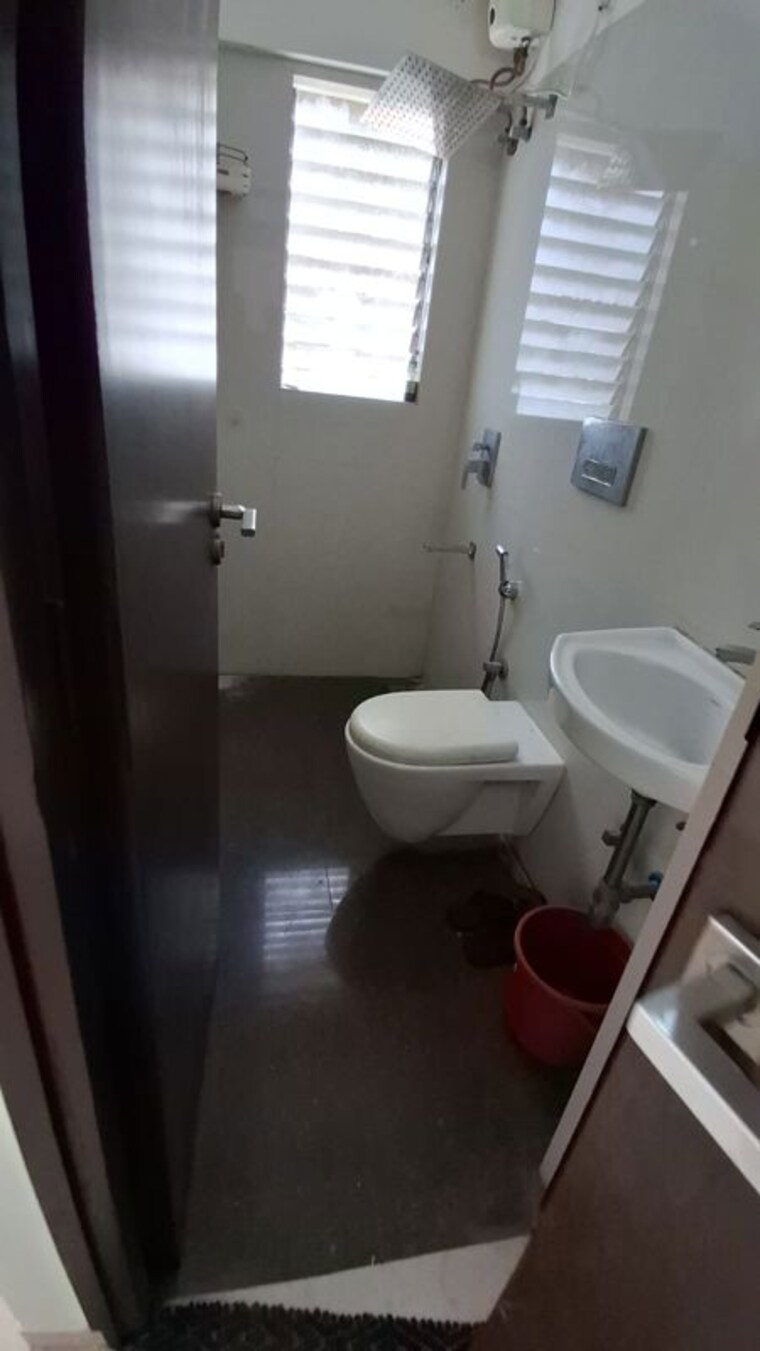 Bathroom, ruparel-elara-mumbai 1 Bedroom 600 Sq.Ft. Apartment In Kandivali West Mumbai 10491652