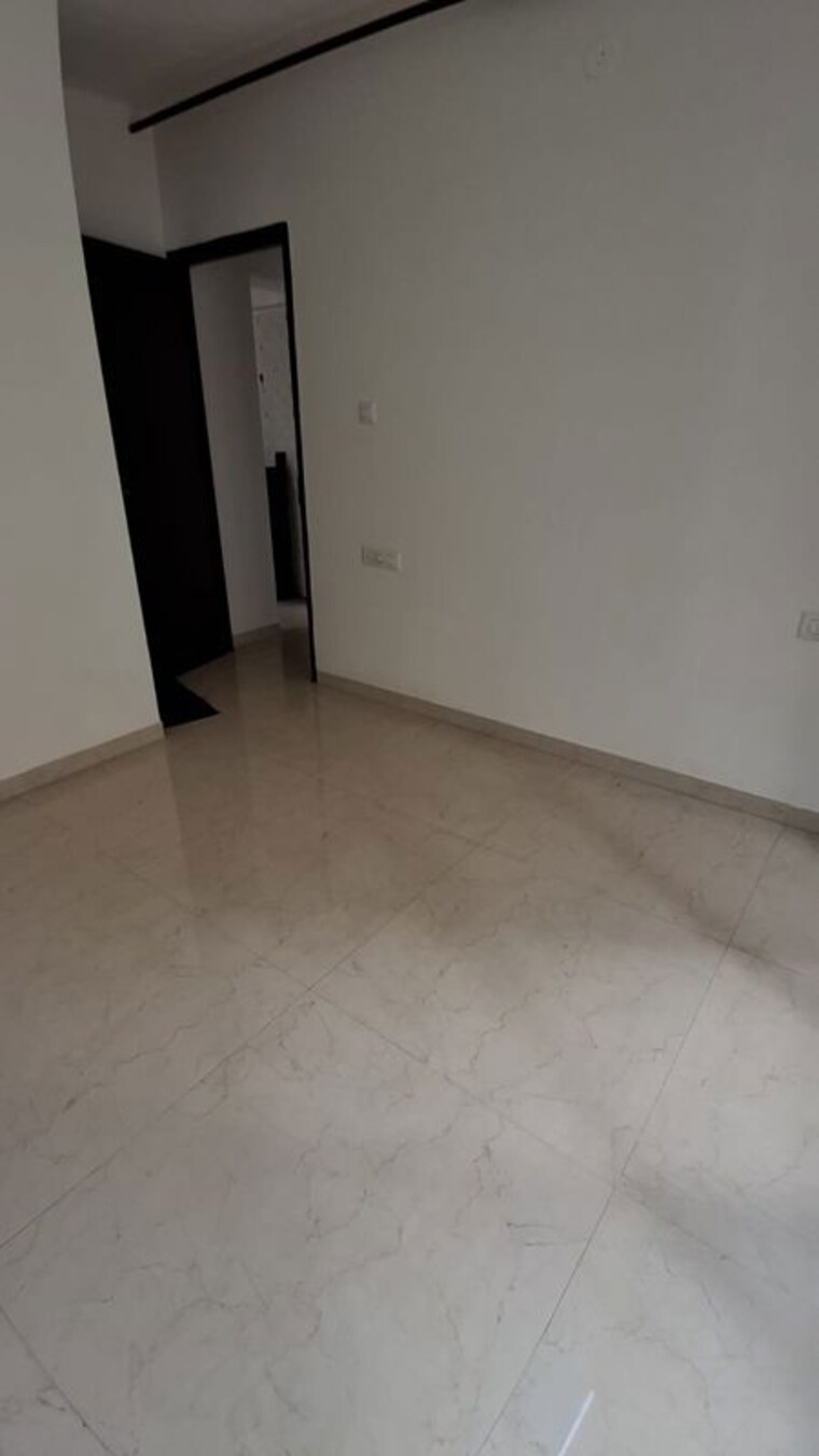 Room, ruparel-elara-mumbai 1 Bedroom 600 Sq.Ft. Apartment In Kandivali West Mumbai 10491652