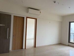 Room in 2 BHK Apartment at Ruparel Ariana, Parel – for Rent