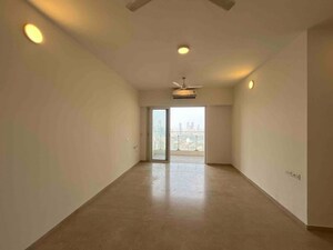 Room in 3 BHK Apartment at L&T Crescent Bay T2, Parel – for Rent
