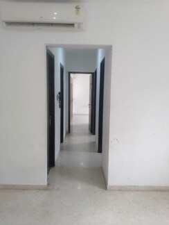 2 BHK + Store Room Apartment For Rent in Lodha Splendora