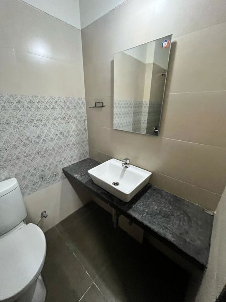 Bathroom, acme-ozone-eucalyptia 2 Bedroom 680 Sq.Ft. Apartment In Manpada Thane 10491636
