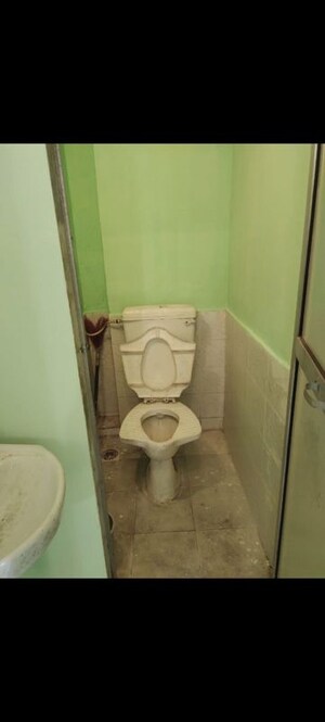 Bathroom in 1 BHK Apartment at Kanakia Sra CHS, Andheri East – for Rent