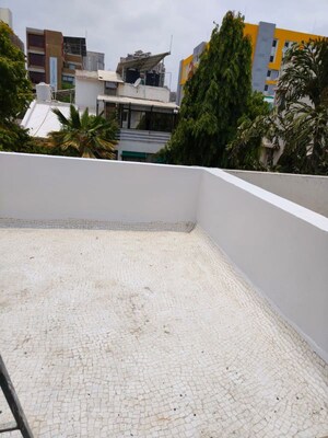 Balcony in 4 BHK Villa at Satellite – for Rent