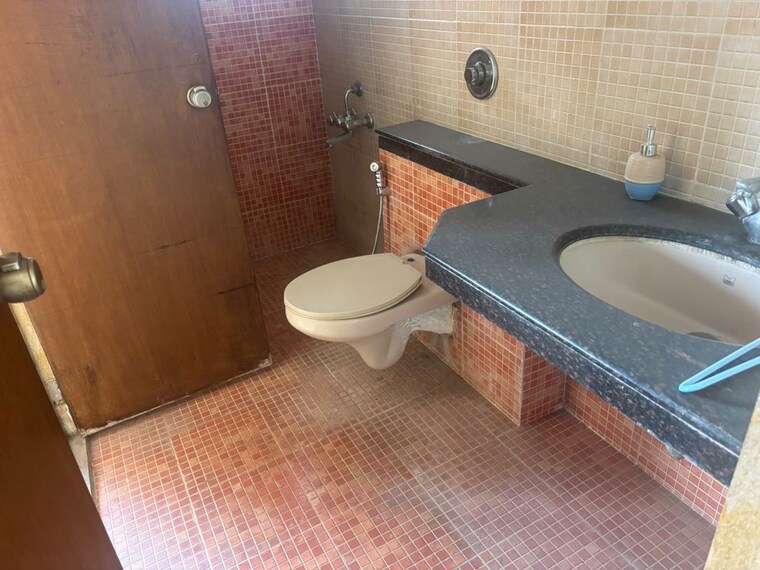 Bathroom, pride-pristine 2 Bedroom 1265 Sq.Ft. Apartment In Electronic City Bangalore 10491749