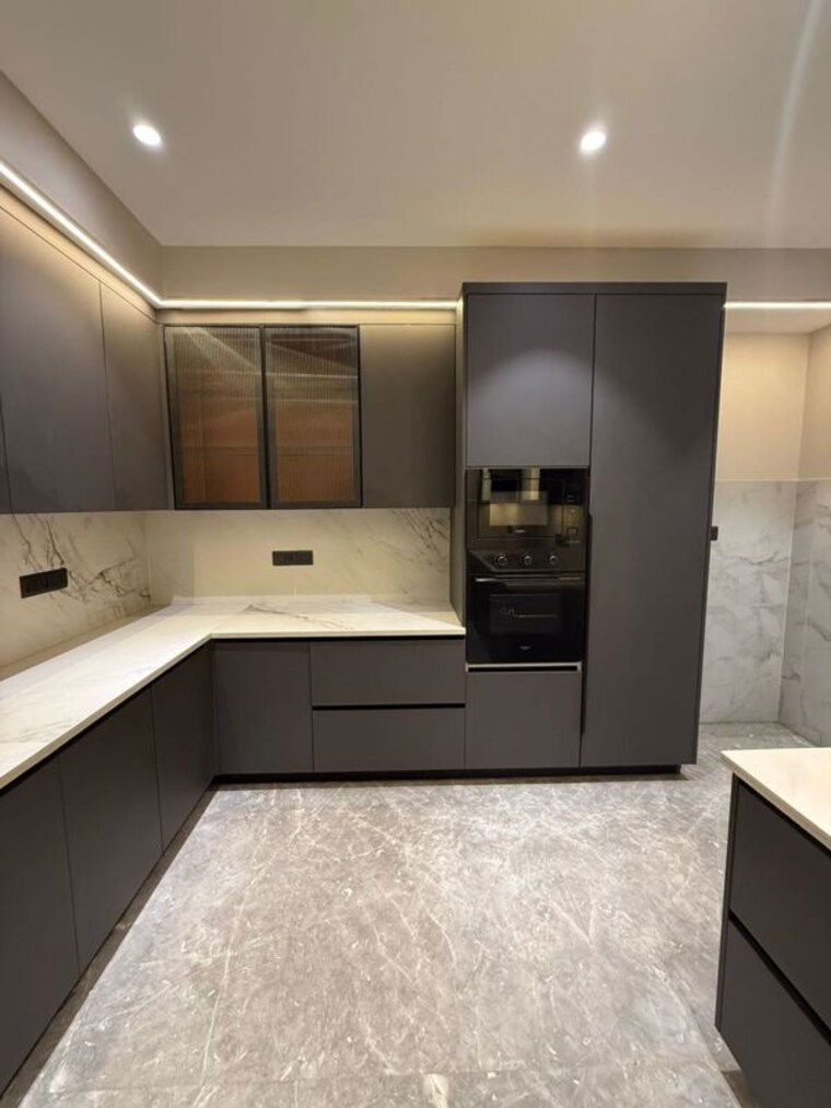 Kitchen, unitech-south-city-ii 3 Bedroom 2450 Sq.Ft. Builder Floor In Sector 50 Gurgaon 10491777