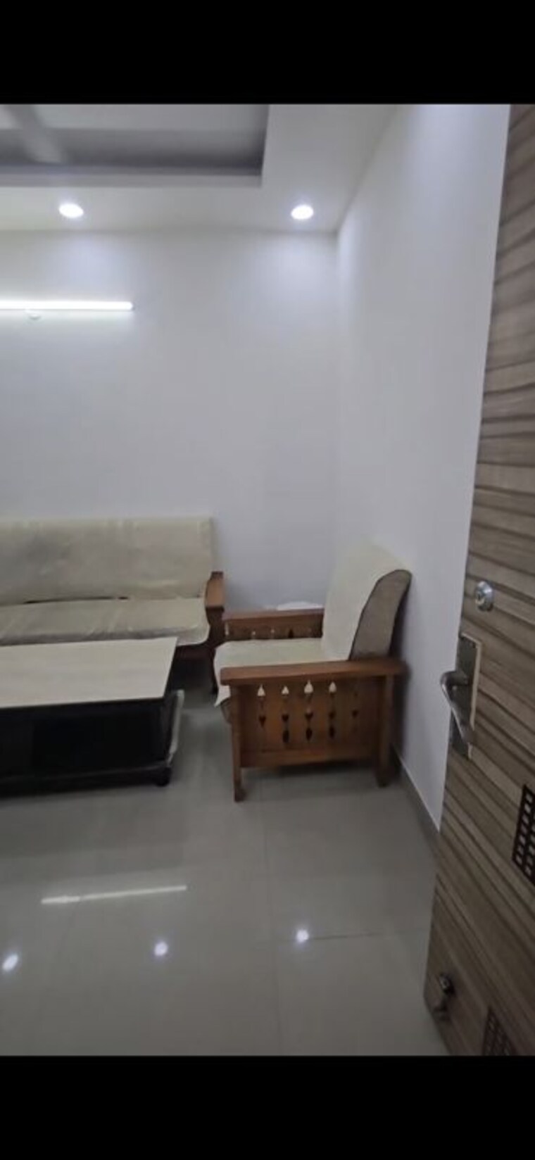Living Room, bptp-park-elite-premium 3 Bedroom 1000 Sq.Ft. Apartment In Sector 84 Faridabad 10491793