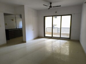 Room in  Apartment at Malad West – for Sale