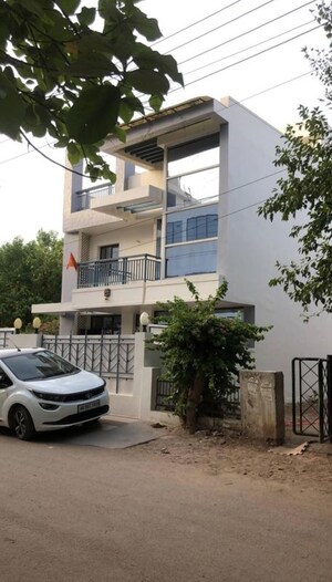  Plot – Exterior View View at Ameya Sapphire 57, Sector 57 - for Sale