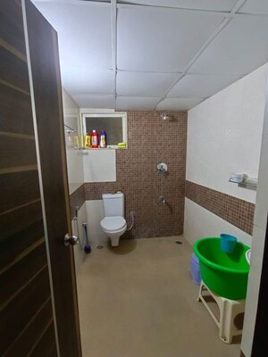 Bathroom in 3 BHK Apartment at Banashankari – for Rent