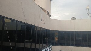  Office Space – Exterior View View at Kalas Area - for Sale