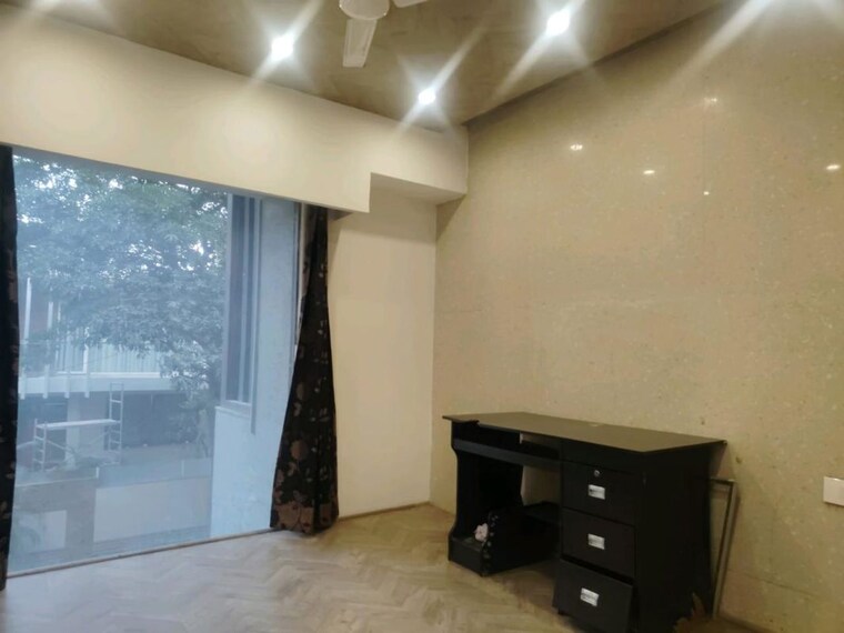 Room, dlf-city-phase-iv 4 Bedroom 3000 Sq.Ft. Builder Floor In Dlf Phase iv Gurgaon 10492036