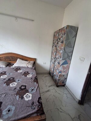 Bedroom in 3.5 BHK Apartment at DLF The Ultima, Sector 81 – for Rent