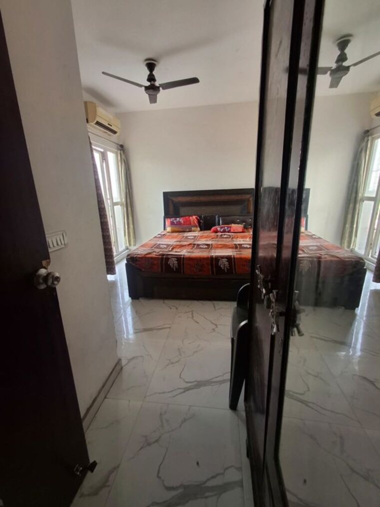 Kitchen, dlf-the-ultima 3.5 Bedroom 2128 Sq.Ft. Apartment In Sector 81 Gurgaon 10492045