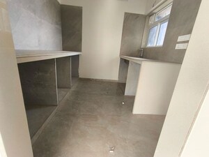 Room in 3 BHK Apartment at Uttam CHS Chembur, Chembur – for Sale
