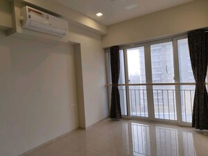 Room in 3 BHK Apartment at Ruparel Ariana, Parel – for Rent
