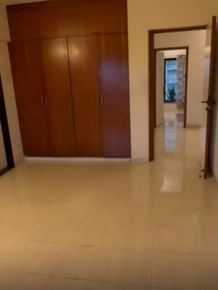 Room, lokhandwala complex 3 Bedroom 1550 Sq.Ft. Apartment In Lokhandwala Complex Mumbai 10492098