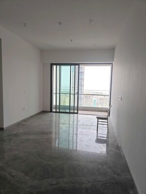 Room in 3 BHK Apartment at Prestige Jasdan Classic, Mahalaxmi – for Rent