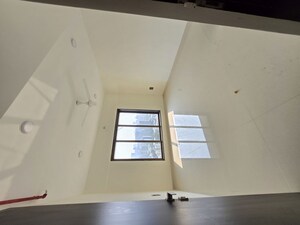 Room in 3 BHK Apartment at Sandesh Nagar – for Rent
