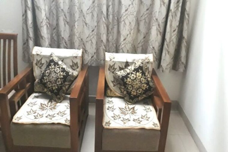 Living Room, supertech-defence-colony-phase-iv 1 Bedroom 650 Sq.Ft. Apartment In Wagholi Pune 10492041