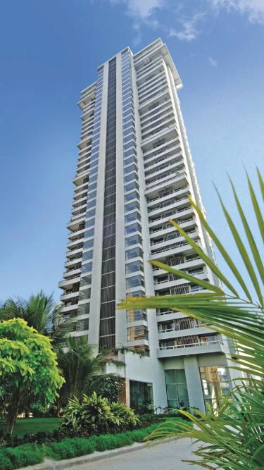 6 BHK + Pooja Room,Servant Room,Study Room,Extra Room 7559 Sq.Ft. Builder Floor in Oberoi Realty Sky Heights