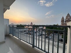 1 BHK + Servant Room Apartment For Rent in Chattarpur