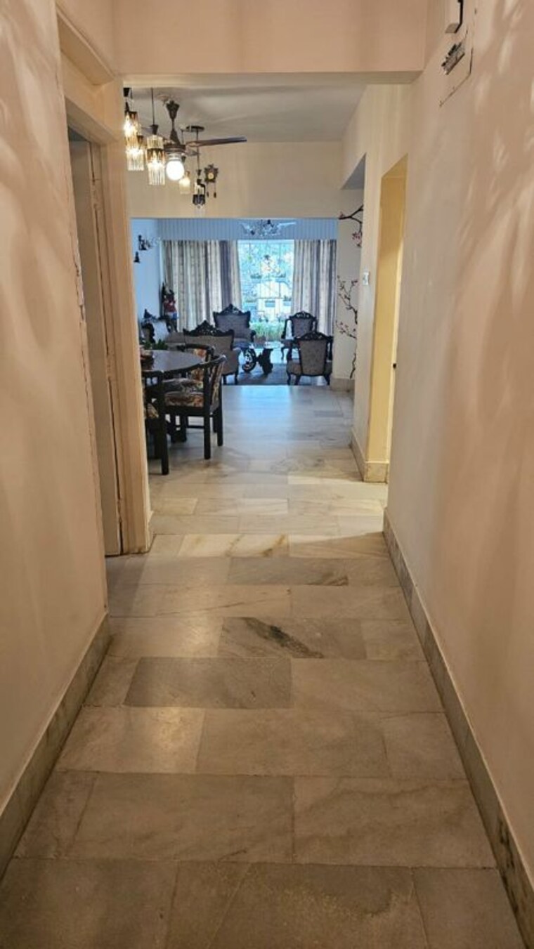  Parking, ranka-park 4 Bedroom 3200 Sq.Ft. Apartment In Richmond Town Bangalore 10492141
