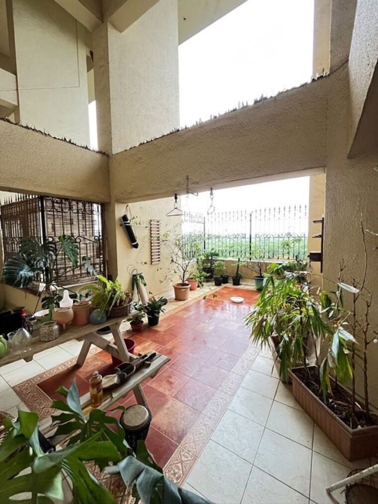 Terrace, samartha-meghdoot-apartment 3 Bedroom 1550 Sq.Ft. Apartment In Andheri West Mumbai 10492137