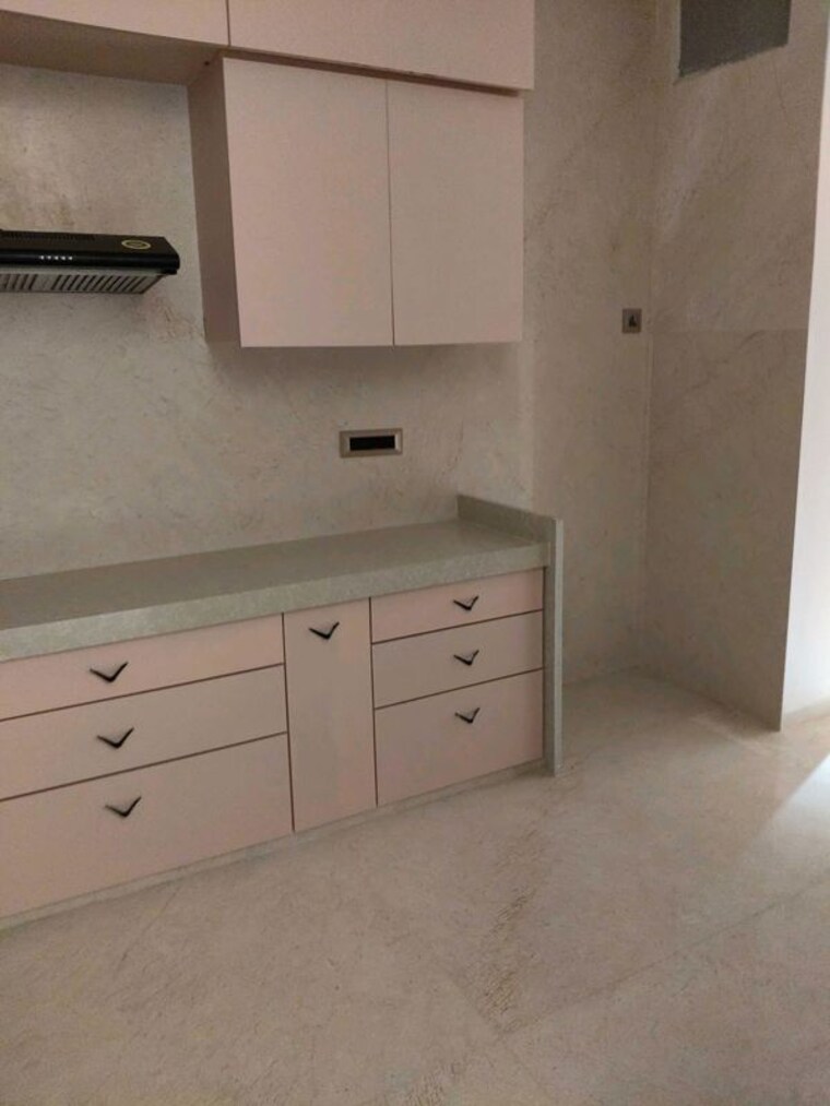 Bathroom, lodha-world-crest 3 Bedroom 2200 Sq.Ft. Apartment In Worli Mumbai 10492167