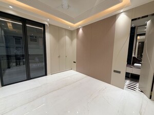 Room in 4 BHK Builder Floor at Greater Kailash ii – for Sale