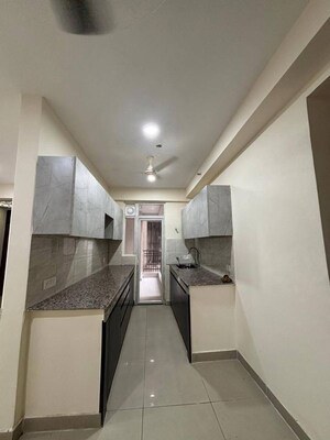Building Lobby in 1 BHK Builder Floor at Lucky The Palm Valley, Sector 1 Greater Noida – for Rent