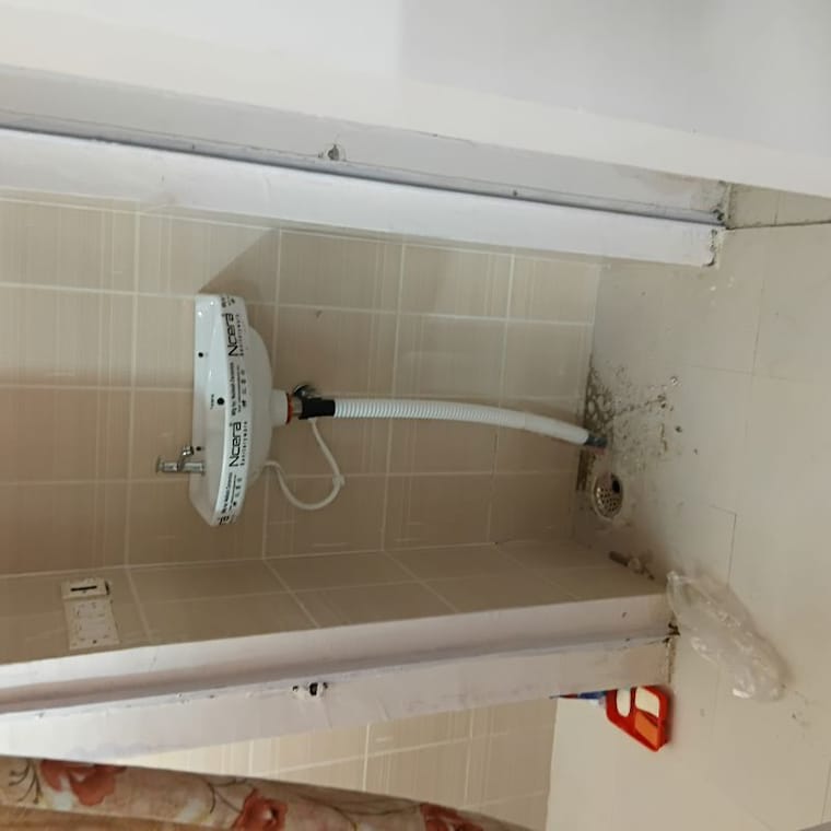 Bathroom, ghuswal kalan 2 Bedroom 844 Sq.Ft. Apartment In Ghuswal Kalan Lucknow 10492201