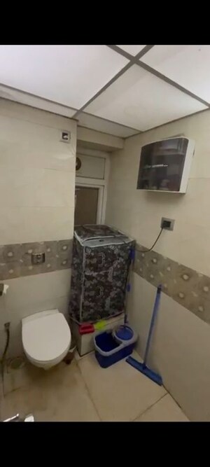 Team Area in 1 BHK Apartment at Gulmohar Sindhi CHS, Chembur – for Rent