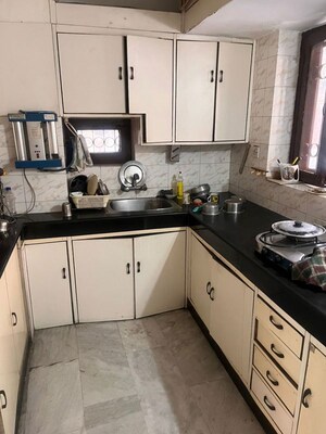 Kitchen in 1 RK Builder Floor at Safdarjung Development Area – for Rent