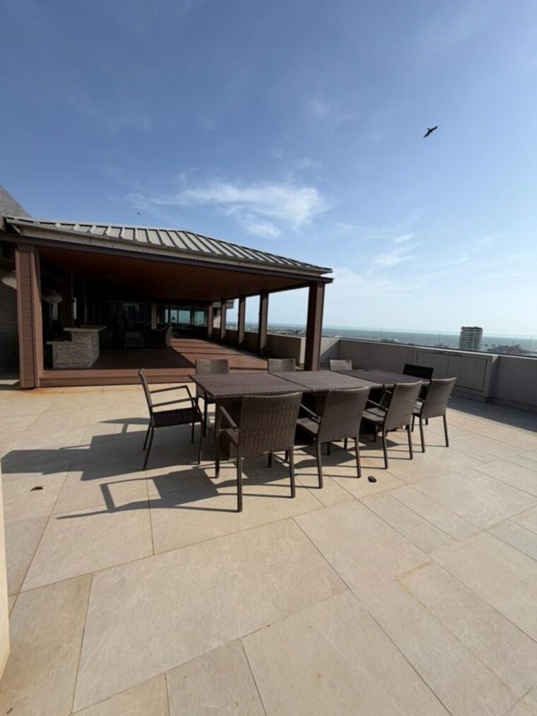 Terrace, bharat-skyvistas 5 Bedroom 7000 Sq.Ft. Apartment In Andheri West Mumbai 10492234