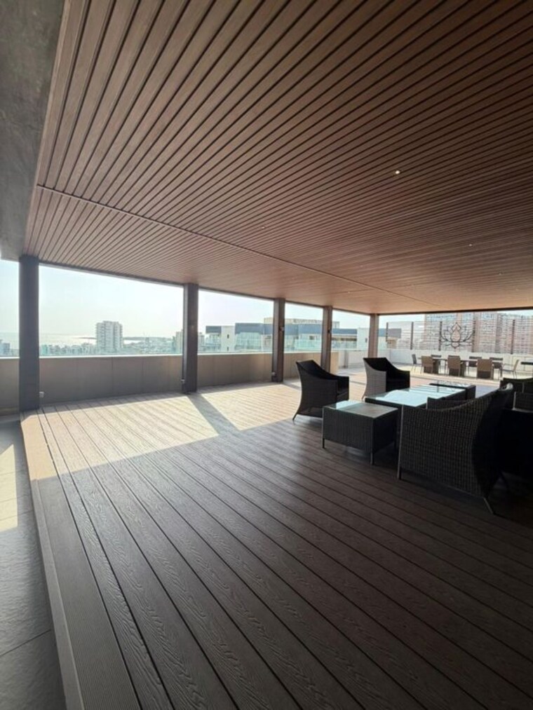 Terrace, bharat-skyvistas 5 Bedroom 7000 Sq.Ft. Apartment In Andheri West Mumbai 10492234