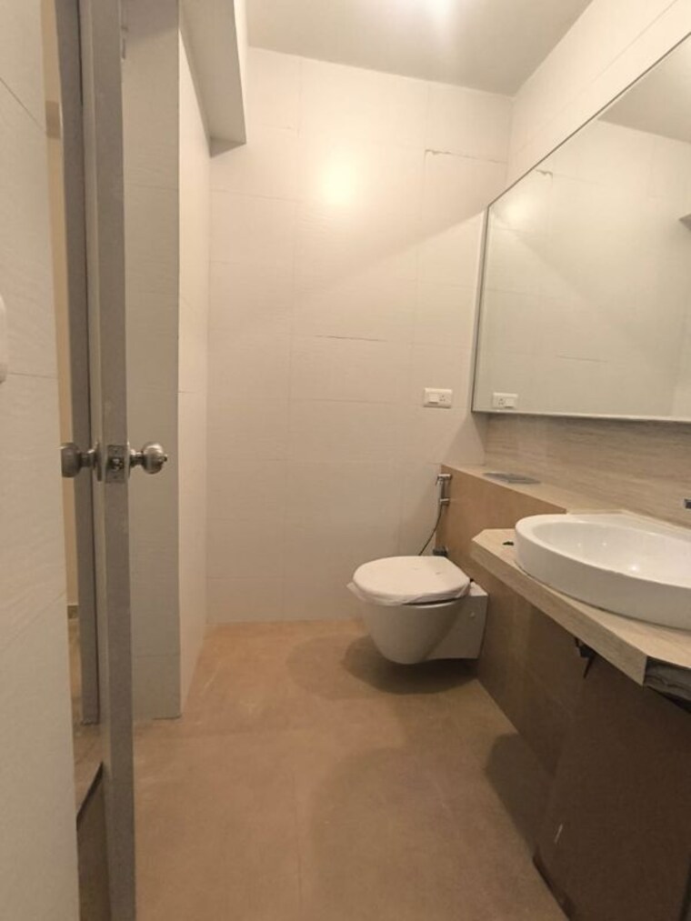 Bathroom, imperial-heights-goregaon-west 3.5 Bedroom 1550 Sq.Ft. Apartment In Goregaon West Mumbai 10492252