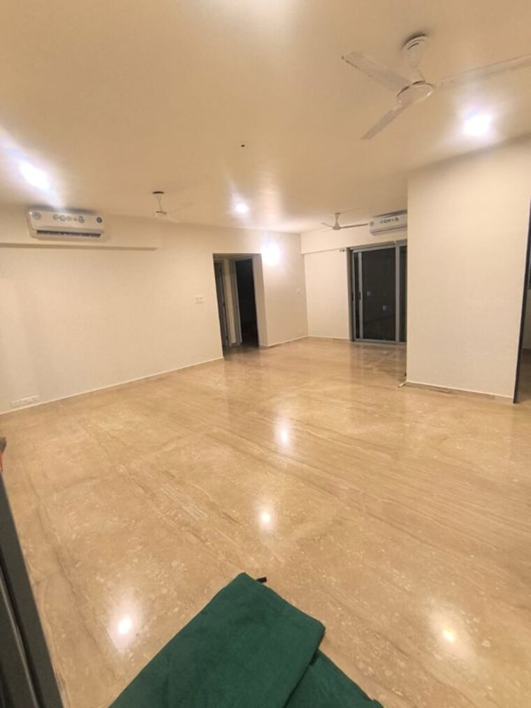 Room, imperial-heights-goregaon-west 3.5 Bedroom 1550 Sq.Ft. Apartment In Goregaon West Mumbai 10492252