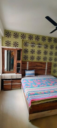 2 BHK + Servant Room Apartment For Rent in Ansal Estella