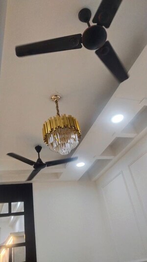 Furnished Amenities in 2 BHK Builder Floor at Niti Khand – for Rent