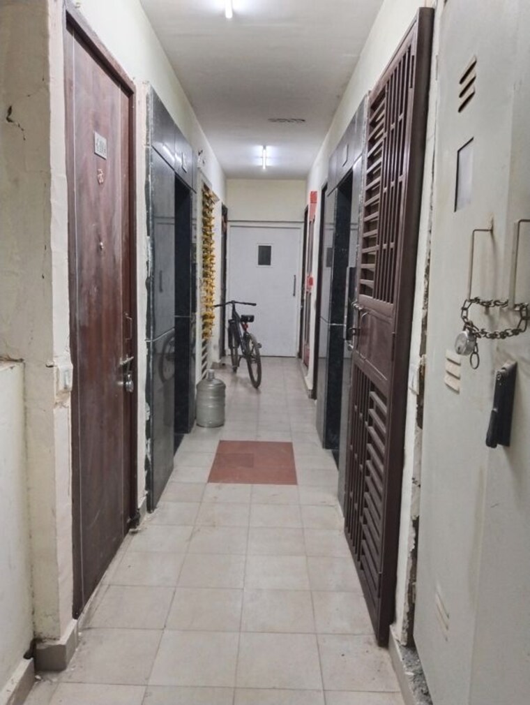 undefined, op-floridaa 2 Bedroom 500 Sq.Ft. Apartment In Sector 82 Faridabad 10492279