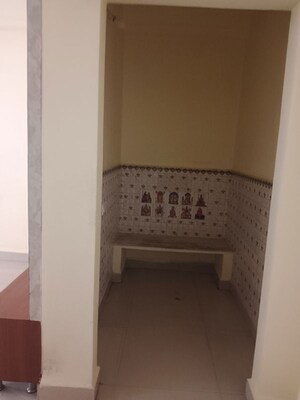 Furnished Amenities in 3 BHK Apartment at Narsingi – for Rent